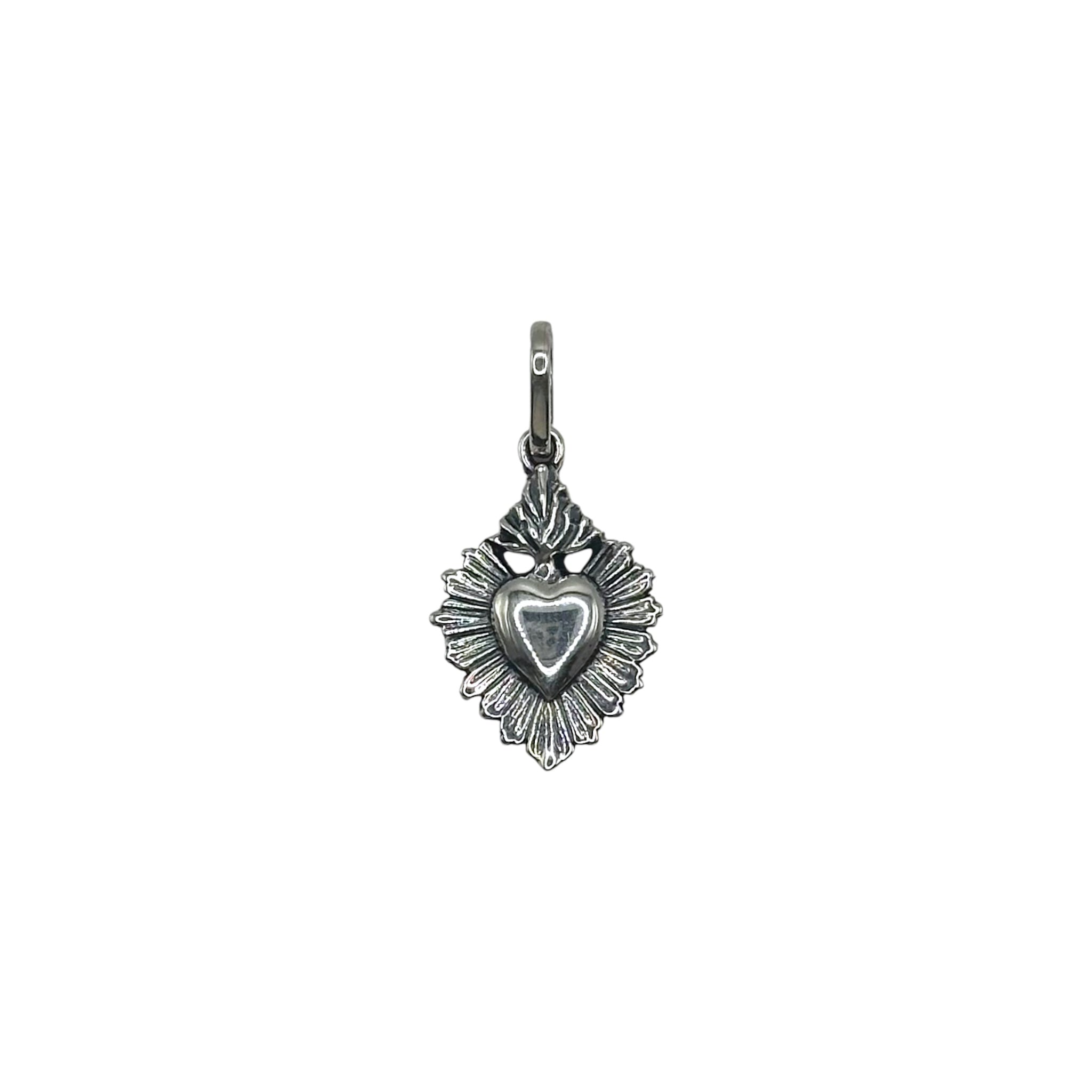 Mi Corazoncito Charm - Karlas Jewelry & Gifts