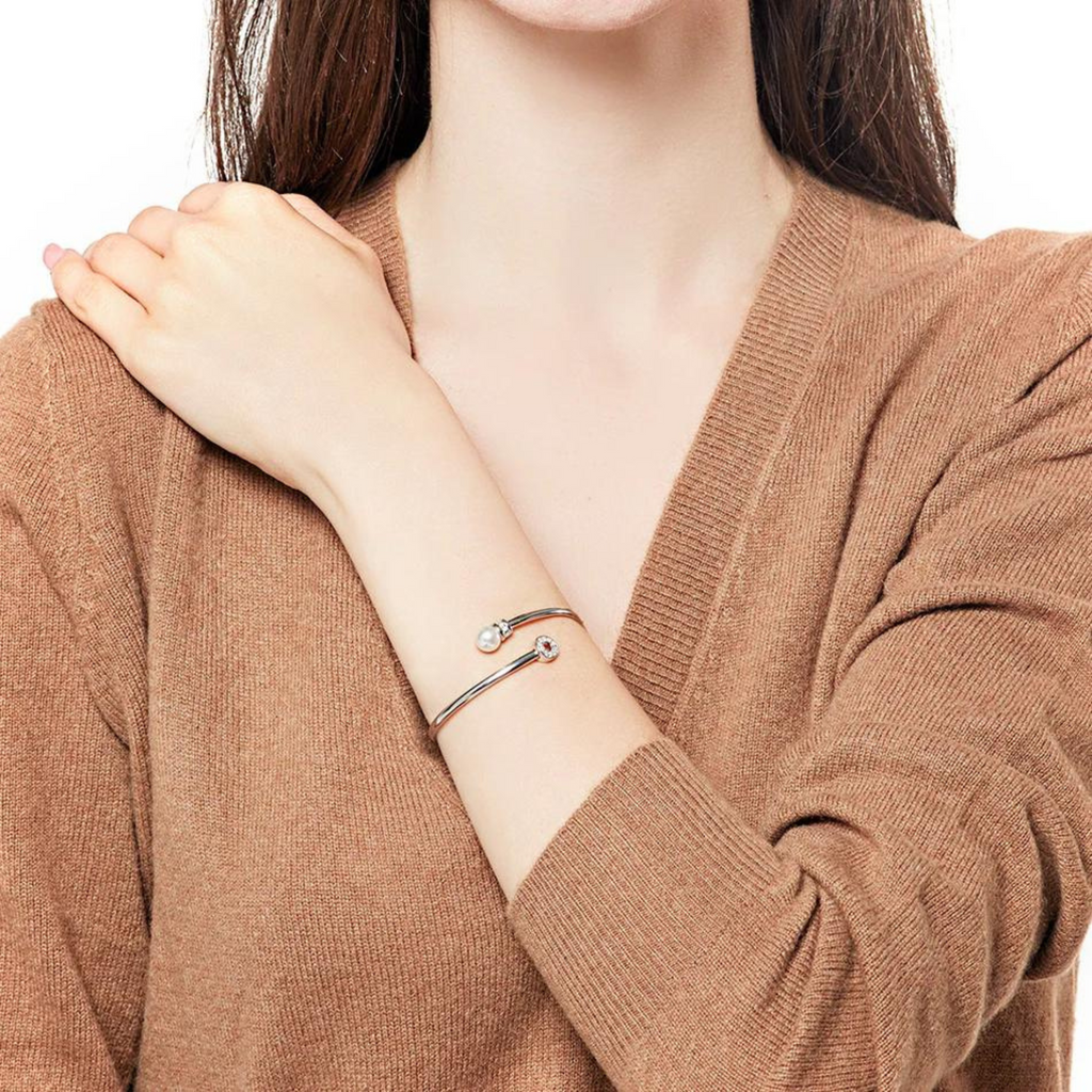 Majorica Alina Button Bangle - Karlas Jewelry & Gifts